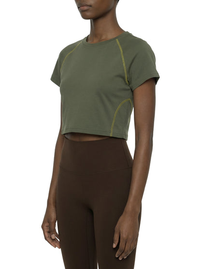 Women's Contrast Stitch Raglan Crop T-Shirt
